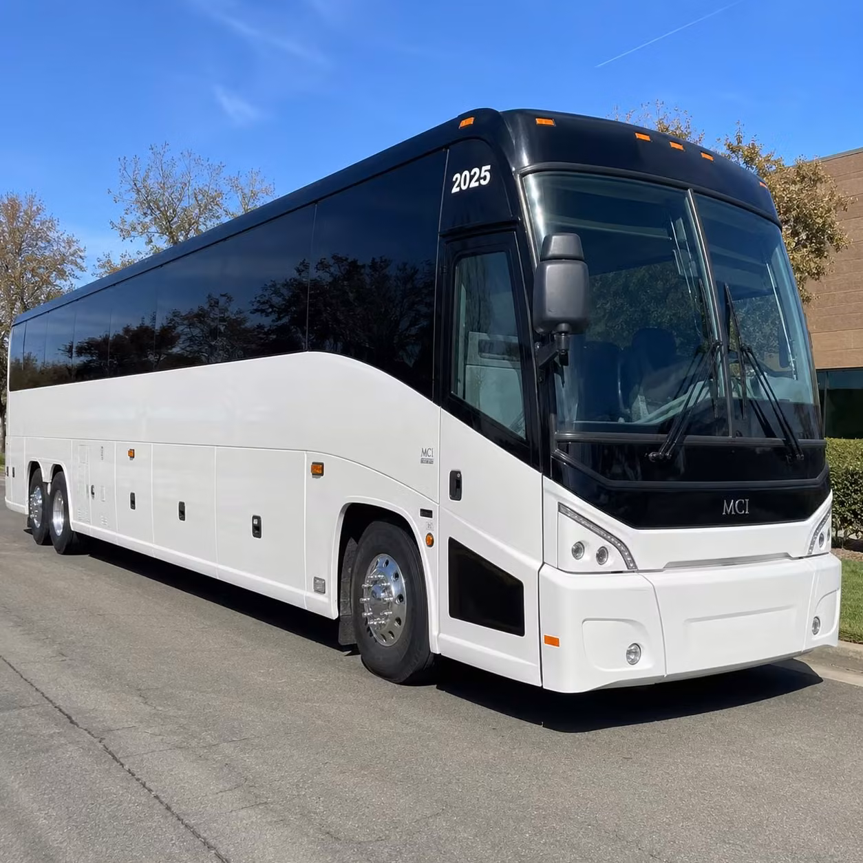 long distance concert bus rentals from college station to houston and austin amphitheaters